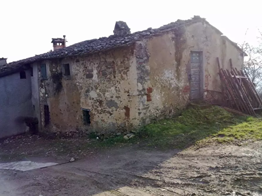 Immagine 3 di Rustico / casale in vendita  in scarperia a Scarperia E San Piero