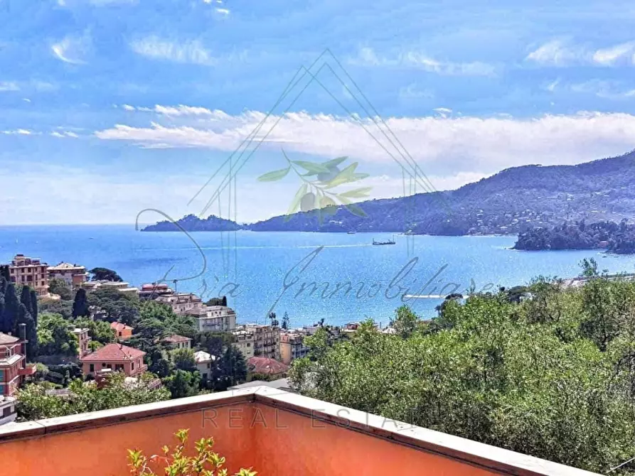Immagine 1 di Villa in affitto  in salita al pianello a Rapallo