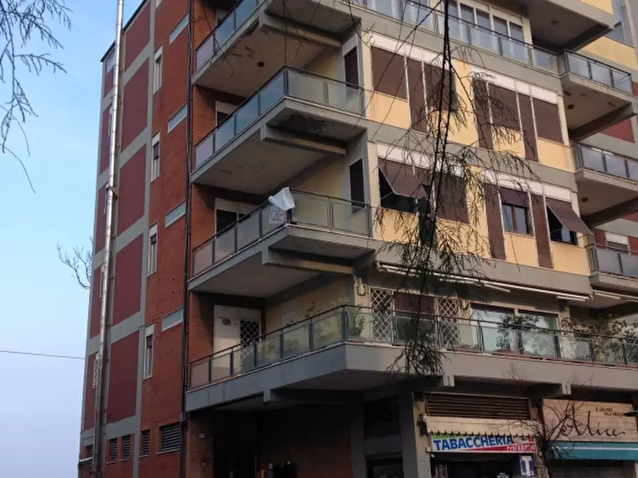 Immagine 1 di Appartamento in vendita  a Pesaro