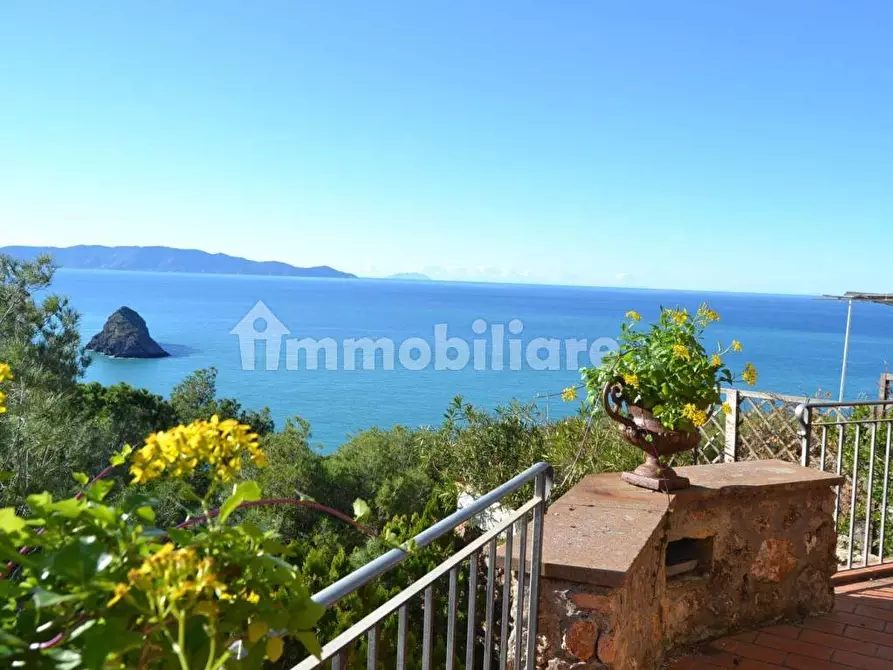 Immagine 8 di Porzione di casa in vendita  in Via Panoramica, 152 152 a Monte Argentario