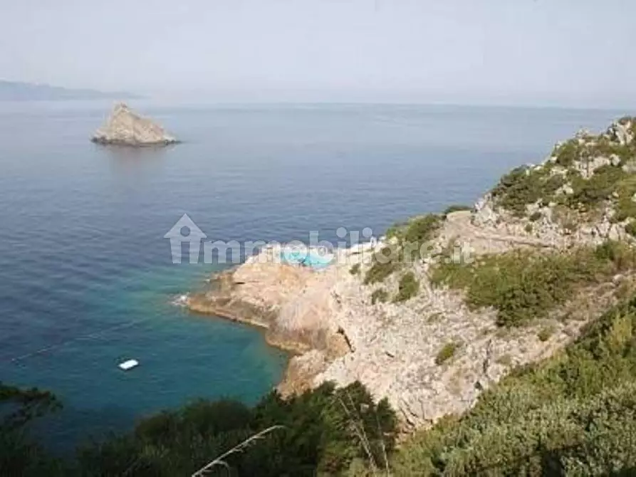 Immagine 17 di Porzione di casa in vendita  in Via Panoramica, 152 152 a Monte Argentario