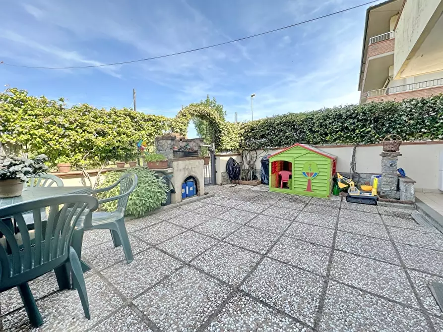 Immagine 7 di Appartamento in vendita  in via Rossini 12 a Gavorrano