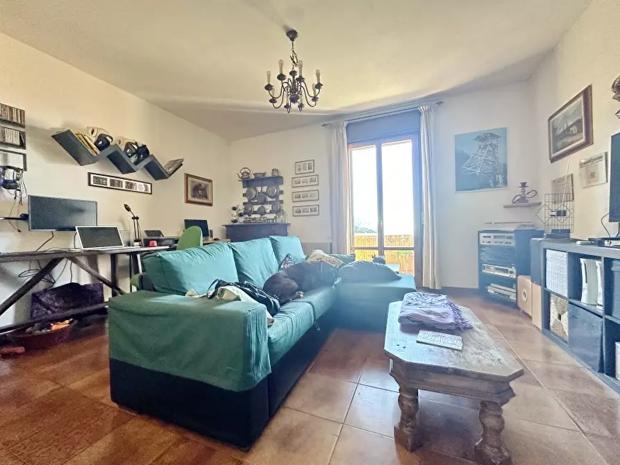 Immagine 3 di Appartamento in vendita  in VIA DELLA SERRA 12 a Gavorrano