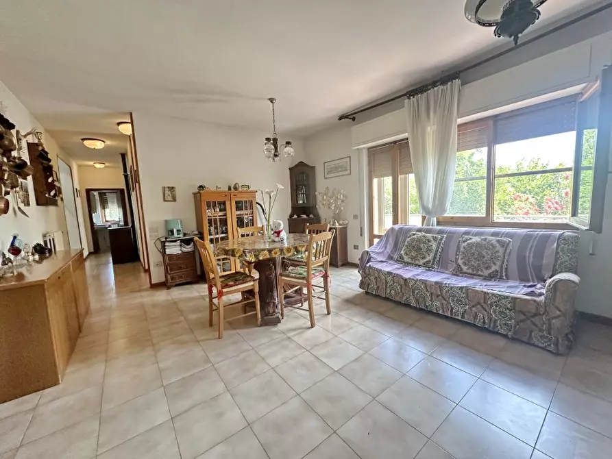 Immagine 4 di Villa in vendita  in via Rossini a Gavorrano