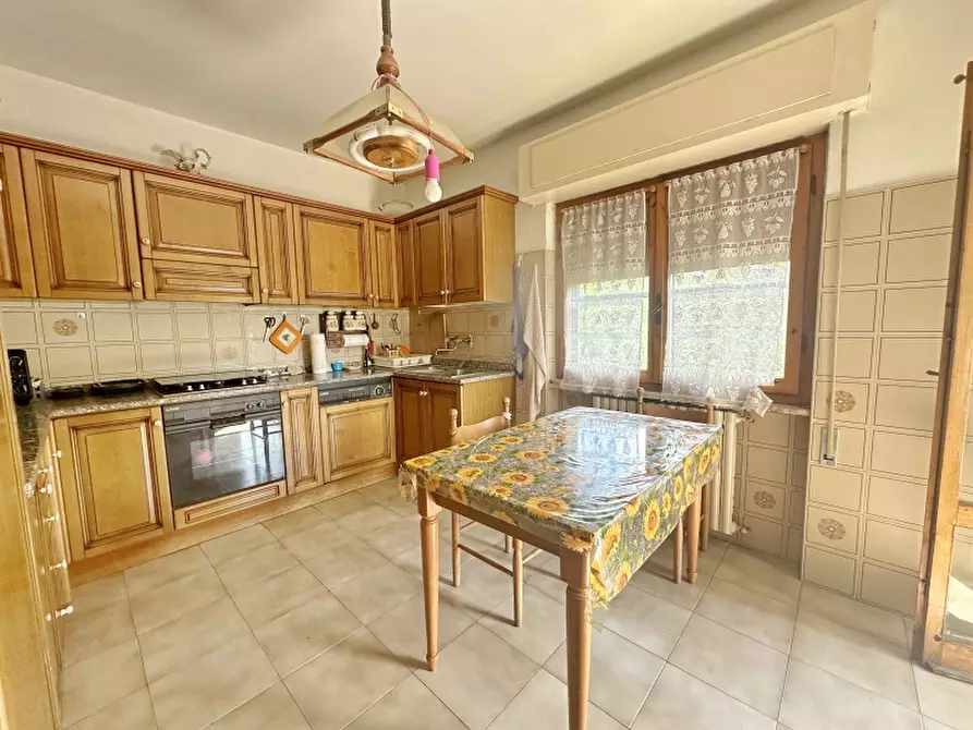 Immagine 6 di Villa in vendita  in via Rossini a Gavorrano