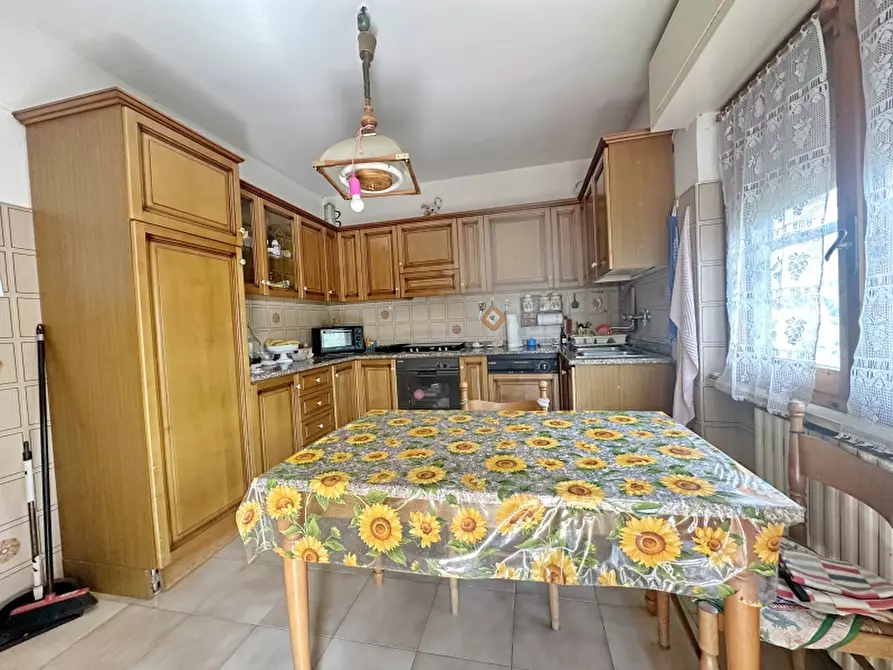 Immagine 7 di Villa in vendita  in via Rossini a Gavorrano