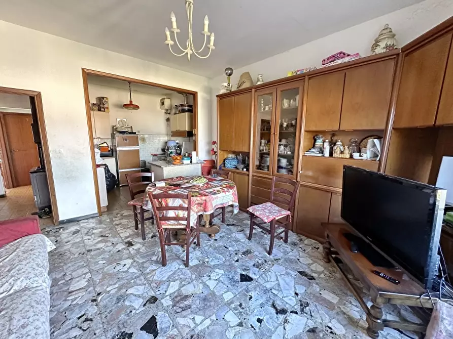 Immagine 1 di Appartamento in vendita  in VIA CURIEL 10 a Gavorrano