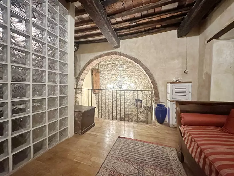 Immagine 17 di Appartamento in vendita  in VIA DELLE LOGGE 6 a Gavorrano