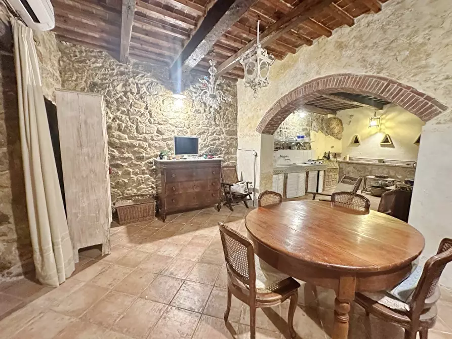 Immagine 7 di Appartamento in vendita  in VIA DELLE LOGGE 6 a Gavorrano