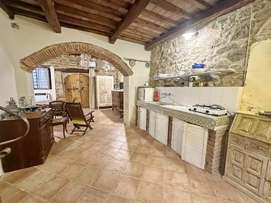 Immagine 8 di Appartamento in vendita  in VIA DELLE LOGGE 6 a Gavorrano