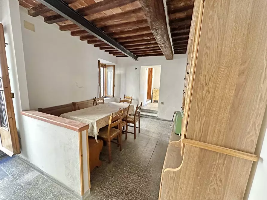 Immagine 5 di Appartamento in vendita  in VIA BANDI 15 a Gavorrano