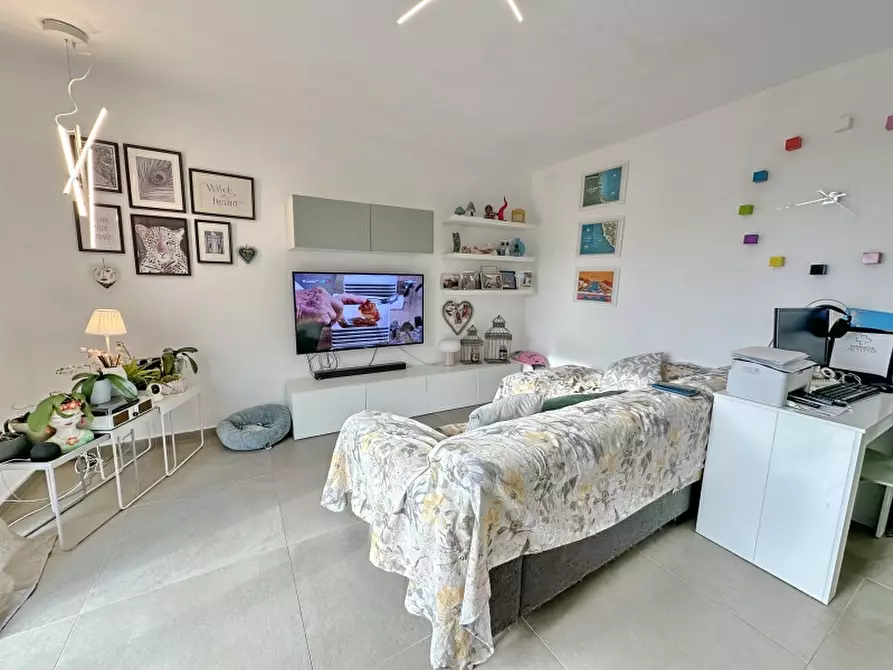 Immagine 3 di Appartamento in vendita  in VIA DELLA FINORIA 10 a Gavorrano