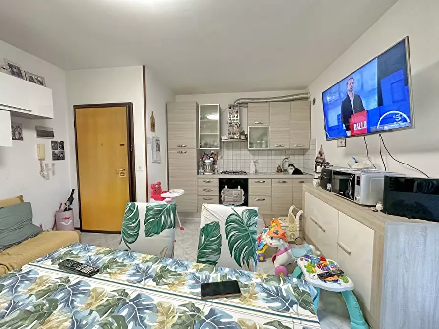 Immagine 4 di Appartamento in vendita  in VIA XXV APRILE 166 a Gavorrano