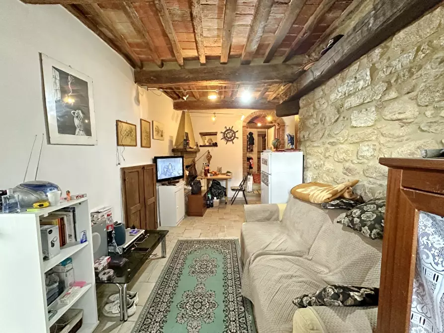 Immagine 2 di Appartamento in vendita  in VIA BANDI 28 a Gavorrano