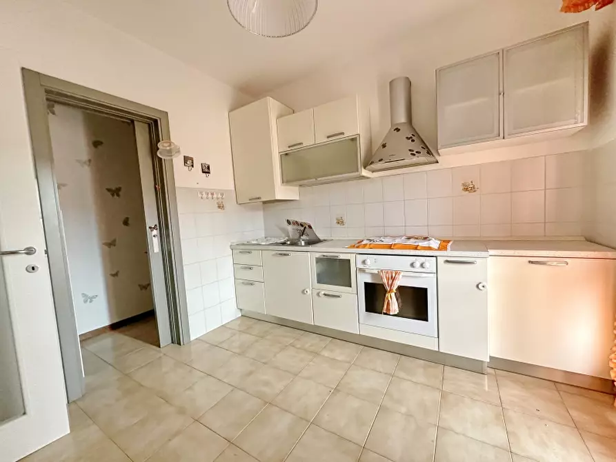 Immagine 6 di Appartamento in vendita  in VIA SALVO D'ACQUISTO 8 a Gavorrano