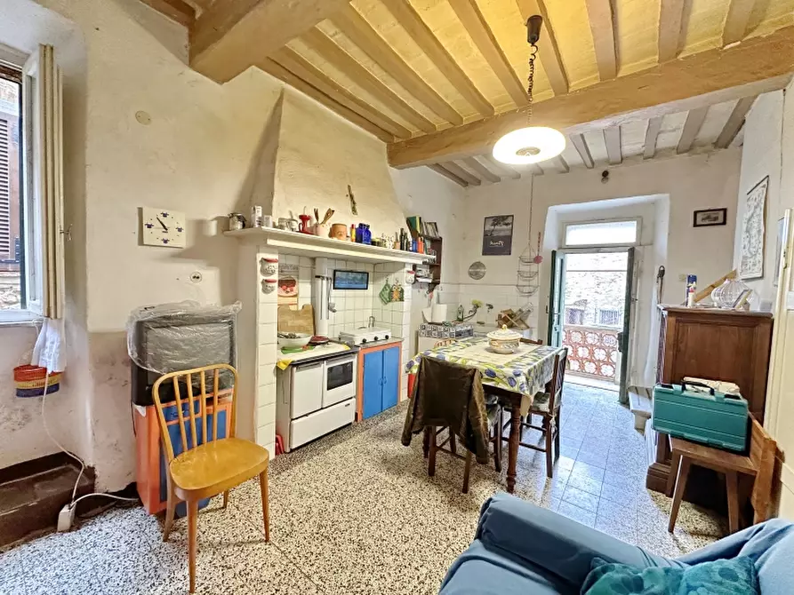 Immagine 3 di Appartamento in vendita  in VIA PANNOCCHIESCHI 2 a Gavorrano