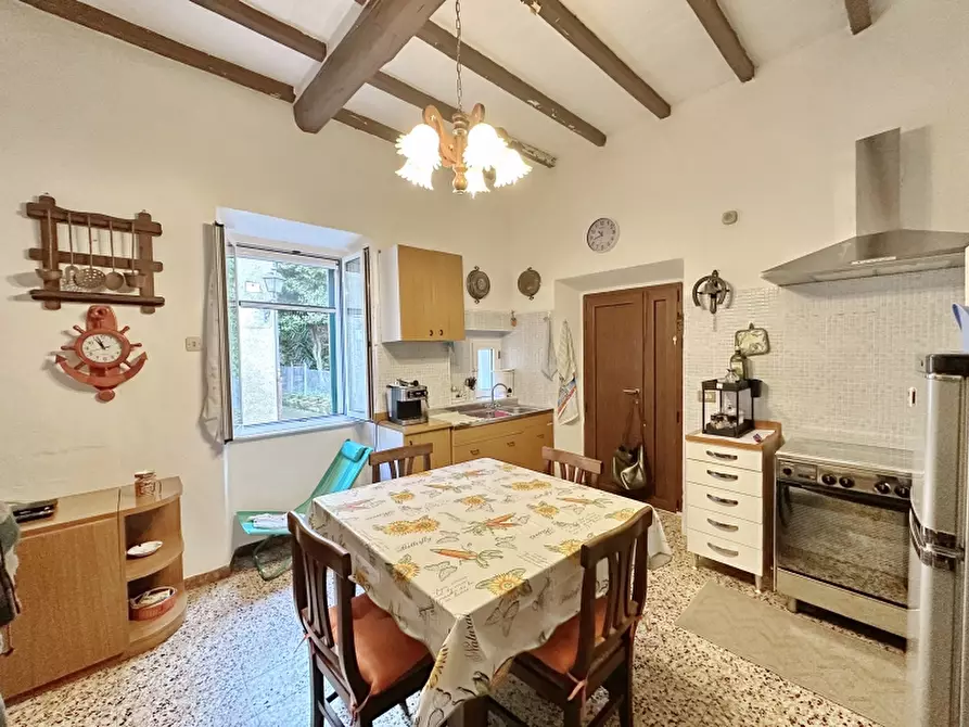 Immagine 4 di Appartamento in vendita  in VIA NAZARIO SAURO 11 a Gavorrano