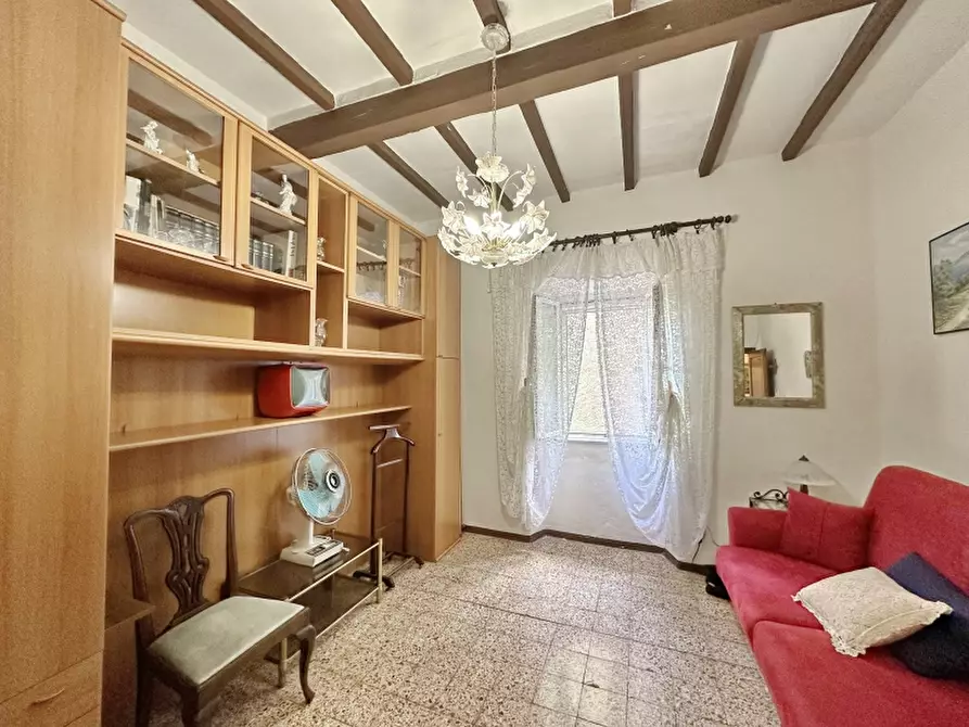 Immagine 5 di Appartamento in vendita  in VIA NAZARIO SAURO 11 a Gavorrano