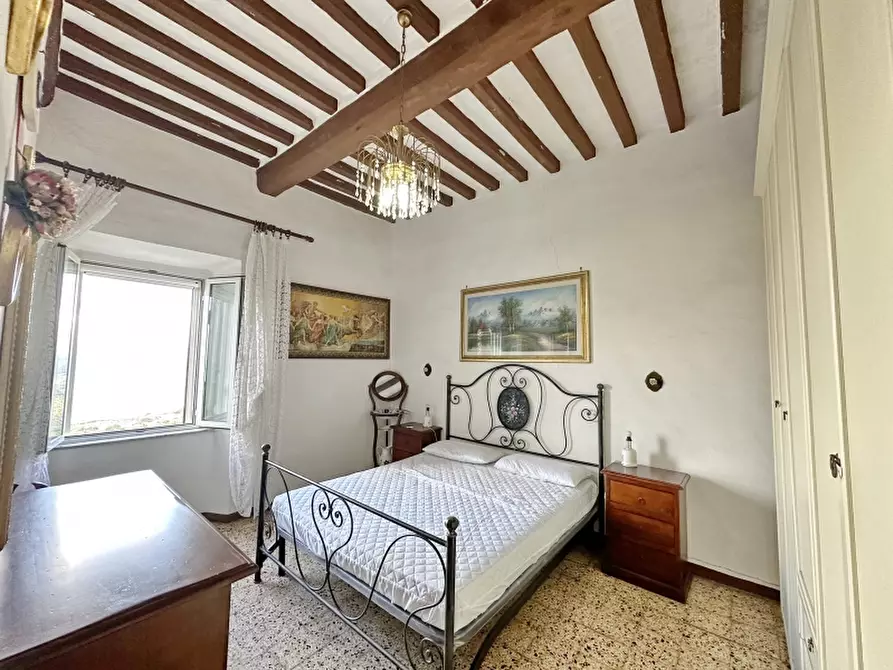 Immagine 8 di Appartamento in vendita  in VIA NAZARIO SAURO 11 a Gavorrano