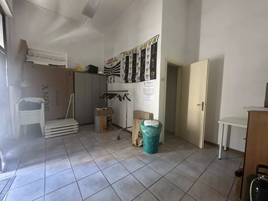 Immagine 5 di Laboratorio in vendita  in VIA SARCOLI 11 a Massa Marittima