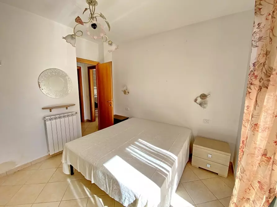 Immagine 8 di Appartamento in vendita  in VIA ROSSINI 16 a Gavorrano