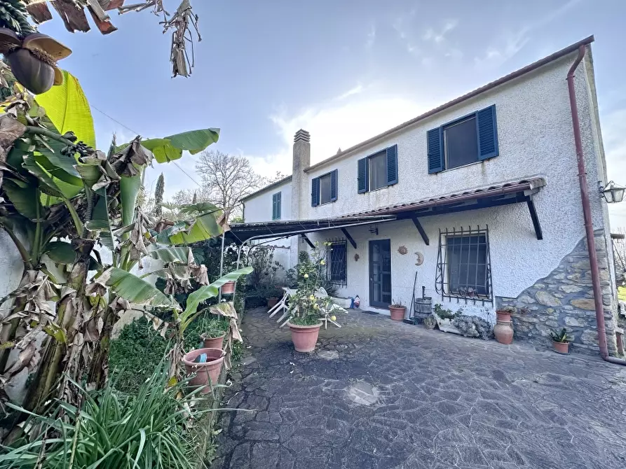 Immagine 1 di Casa indipendente in vendita  in localita' rigoloccio 22 a Gavorrano