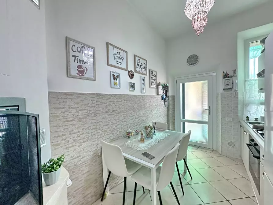 Immagine 5 di Appartamento in vendita  in VIA GALILEO GALILEI 33 a Gavorrano