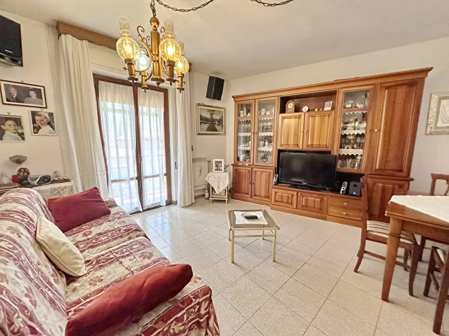 Immagine 2 di Appartamento in vendita  in VIA BRUNO BUOZZI 9 a Gavorrano