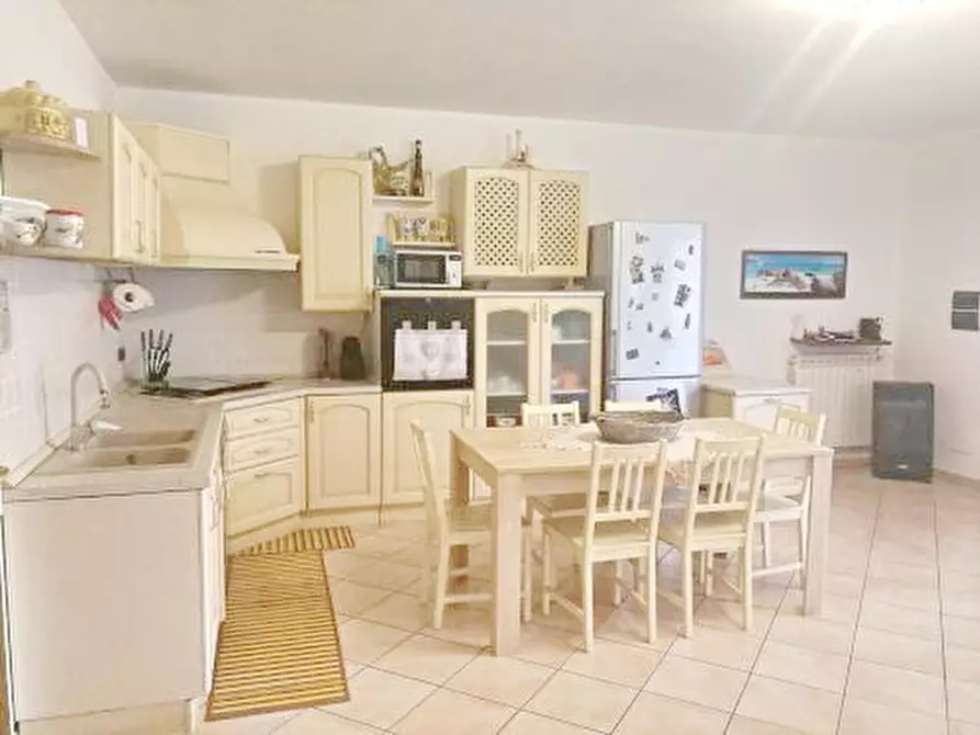 Immagine 2 di Appartamento in vendita  a Gavorrano