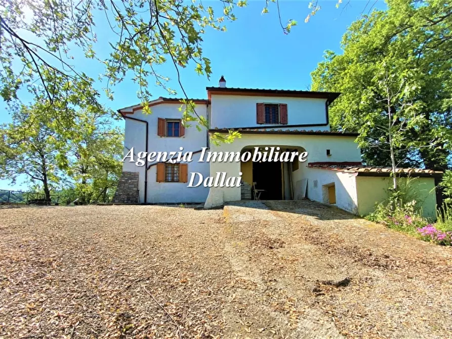 Immagine 10 di Casa colonica in vendita  a Barberino Di Mugello