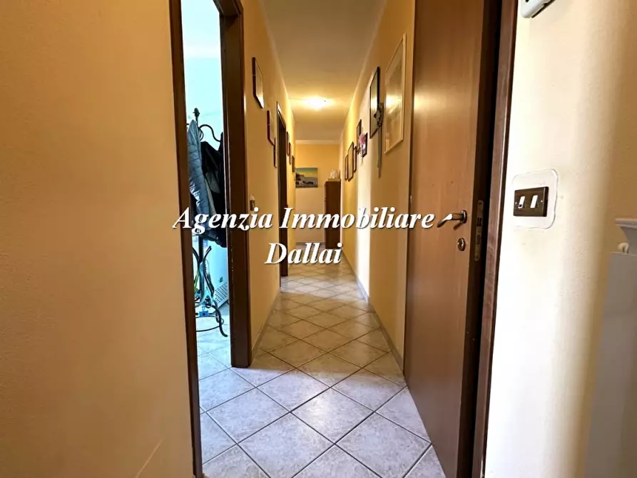 Immagine 10 di Appartamento in vendita  a Scarperia E San Piero