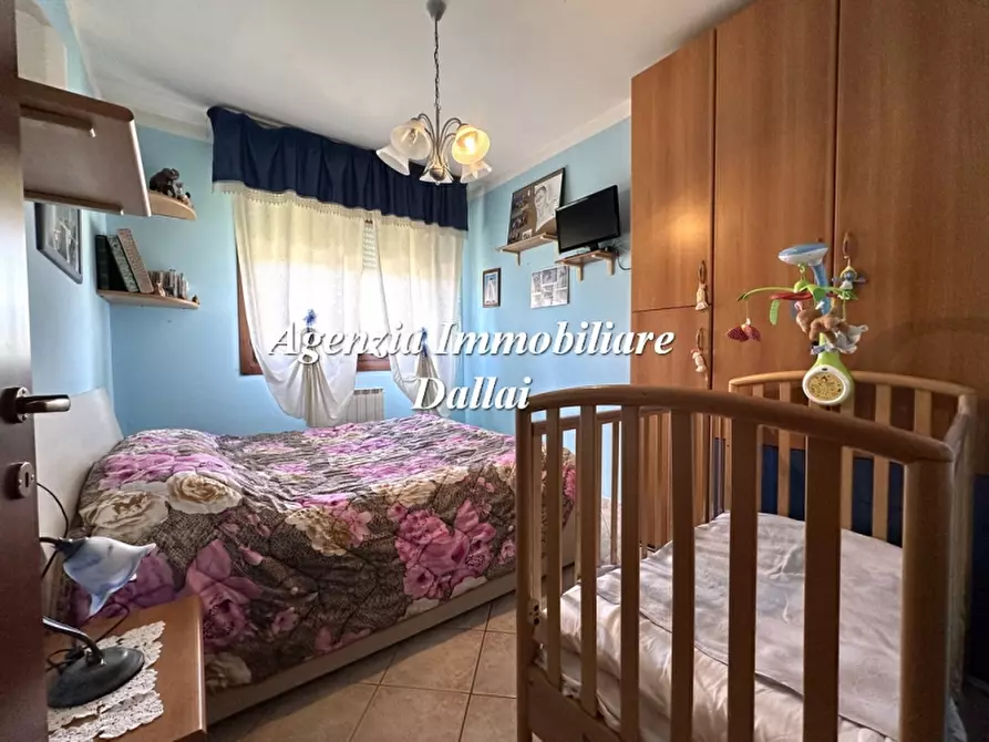 Immagine 13 di Appartamento in vendita  a Scarperia E San Piero