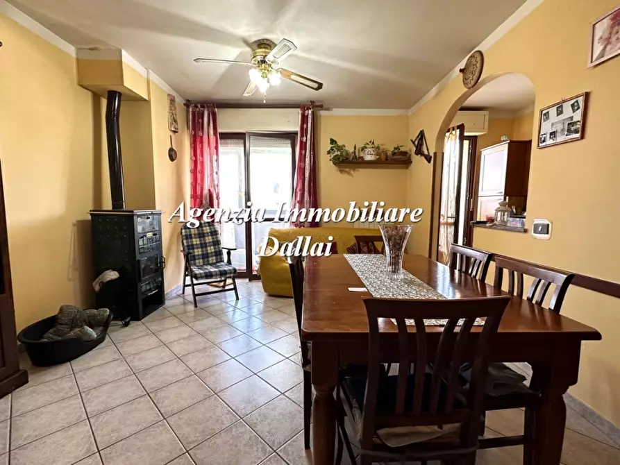 Immagine 3 di Appartamento in vendita  a Scarperia E San Piero