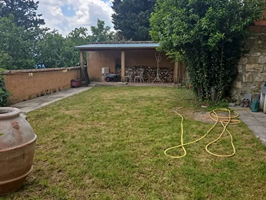 Immagine 1 di Casa indipendente in vendita  a Scarperia E San Piero