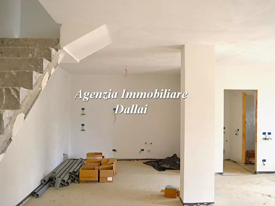 Immagine 12 di Terratetto in vendita  a Borgo San Lorenzo