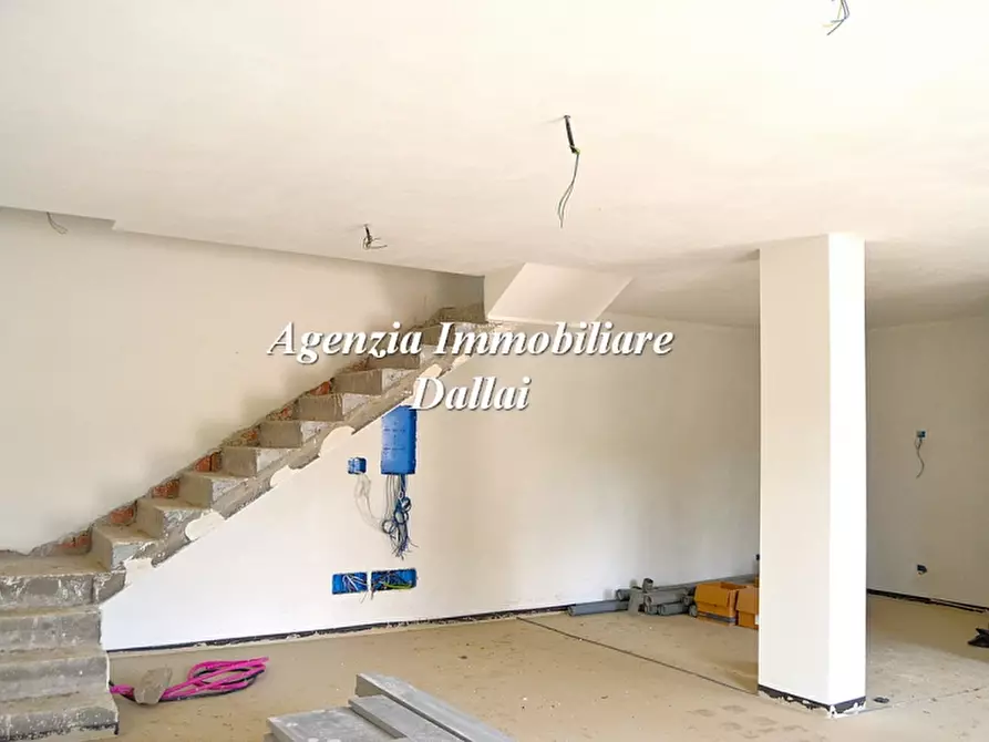 Immagine 8 di Terratetto in vendita  a Borgo San Lorenzo