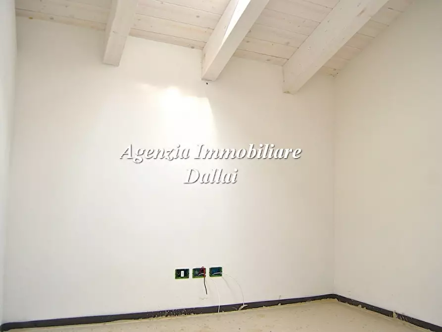 Immagine 26 di Terratetto in vendita  a Borgo San Lorenzo