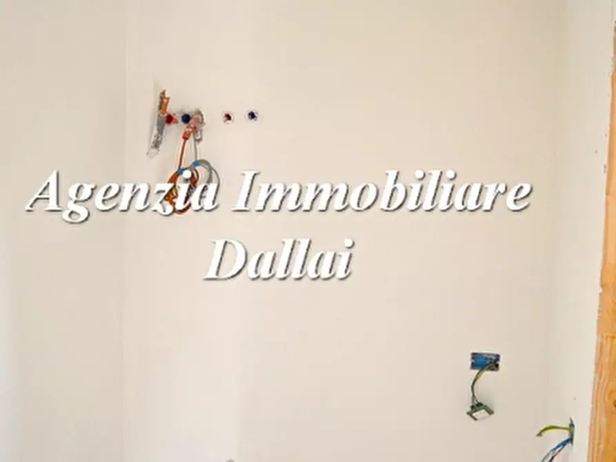 Immagine 32 di Terratetto in vendita  a Borgo San Lorenzo