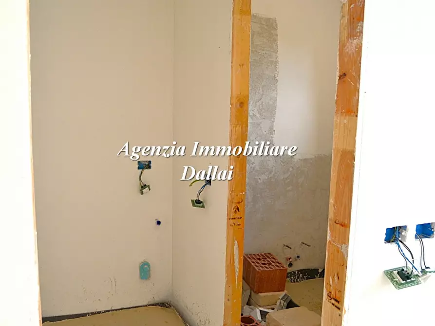 Immagine 30 di Terratetto in vendita  a Borgo San Lorenzo