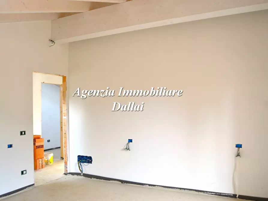 Immagine 34 di Terratetto in vendita  a Borgo San Lorenzo