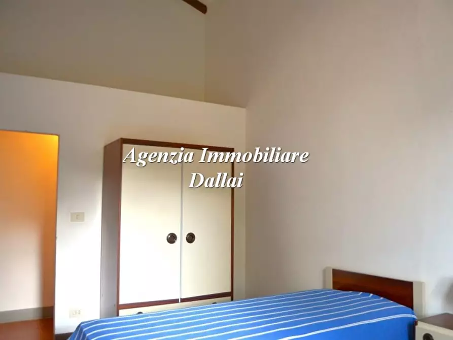 Immagine 31 di Casa colonica in vendita  a Scarperia E San Piero