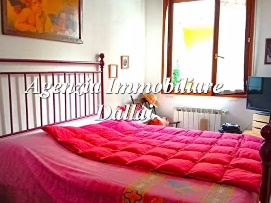 Immagine 5 di Appartamento in vendita  a Borgo San Lorenzo