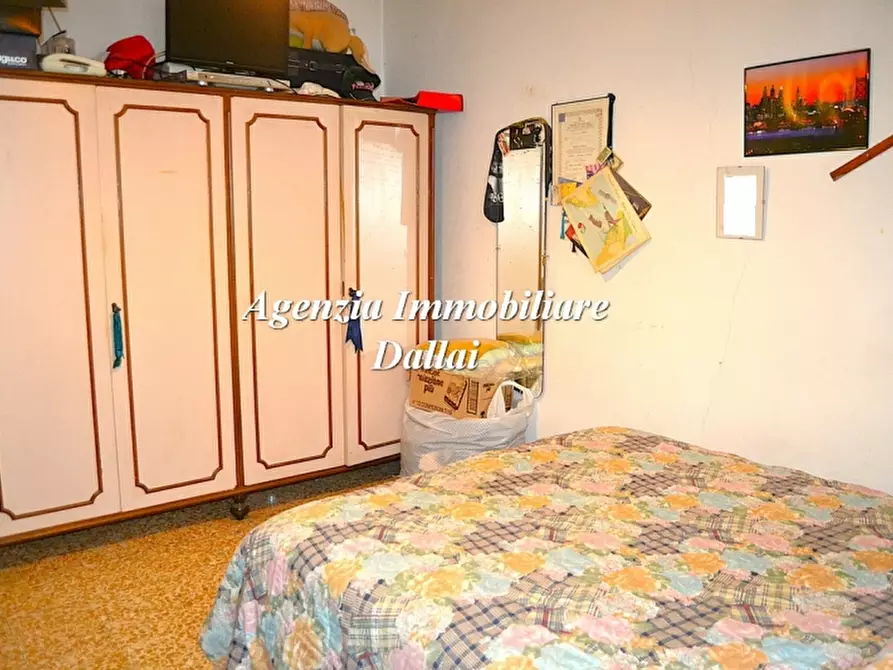 Immagine 14 di Terratetto in vendita  in Via Roma 9999 a Scarperia E San Piero