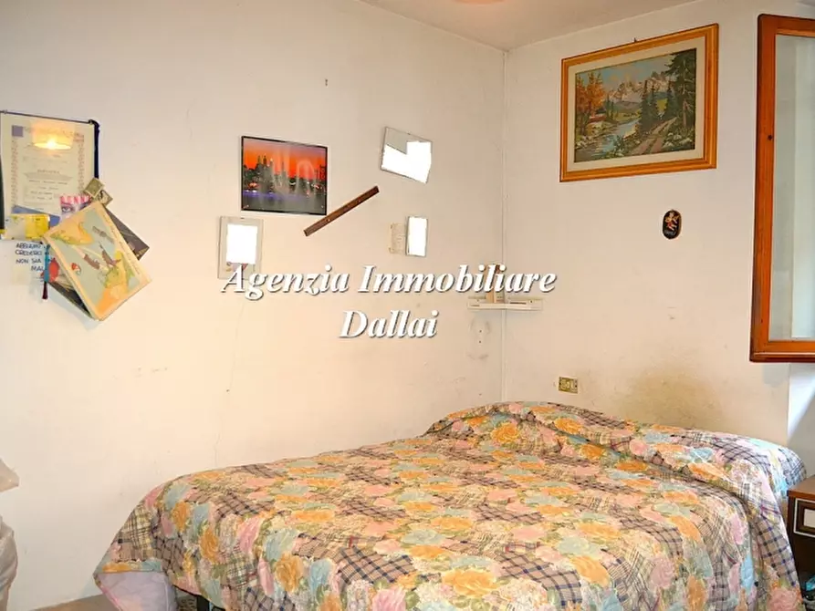 Immagine 10 di Terratetto in vendita  in Via Roma 9999 a Scarperia E San Piero