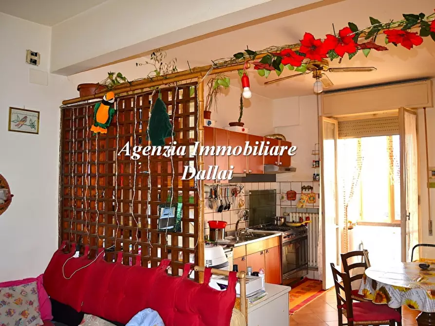 Immagine 24 di Appartamento in vendita  a Borgo San Lorenzo