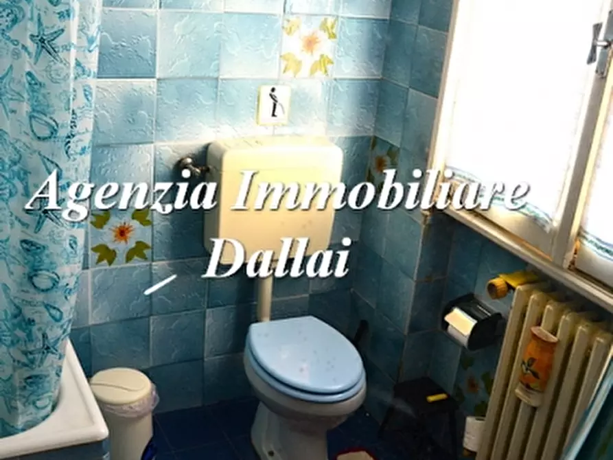 Immagine 26 di Appartamento in vendita  a Borgo San Lorenzo