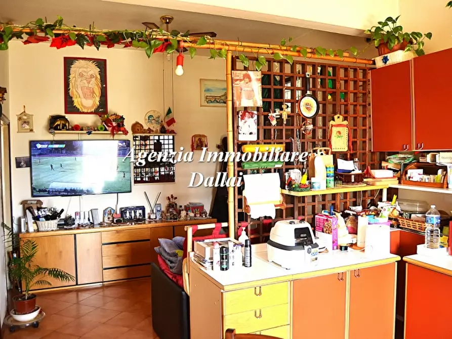 Immagine 25 di Appartamento in vendita  a Borgo San Lorenzo