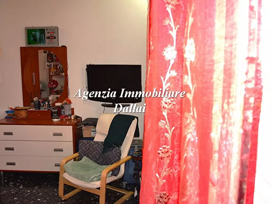 Immagine 29 di Appartamento in vendita  a Borgo San Lorenzo