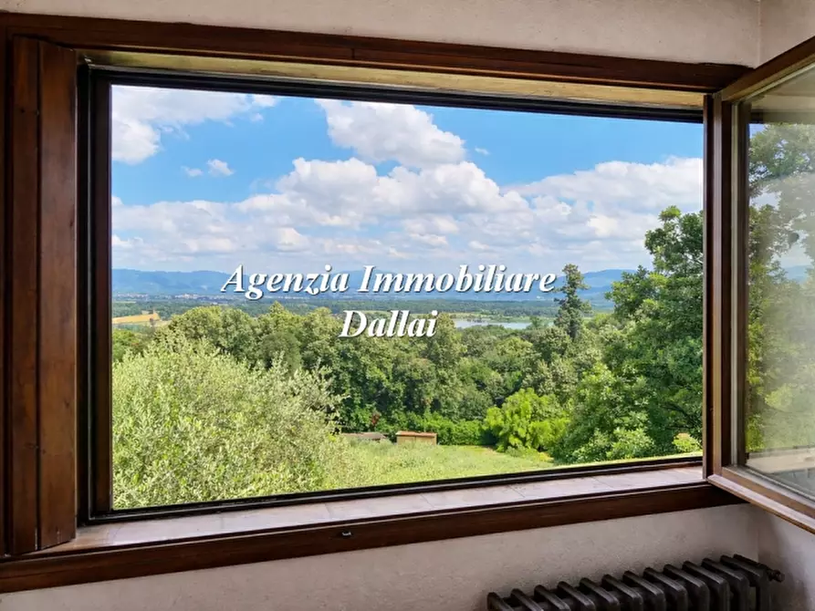 Immagine 2 di Appartamento in vendita  a Barberino Di Mugello