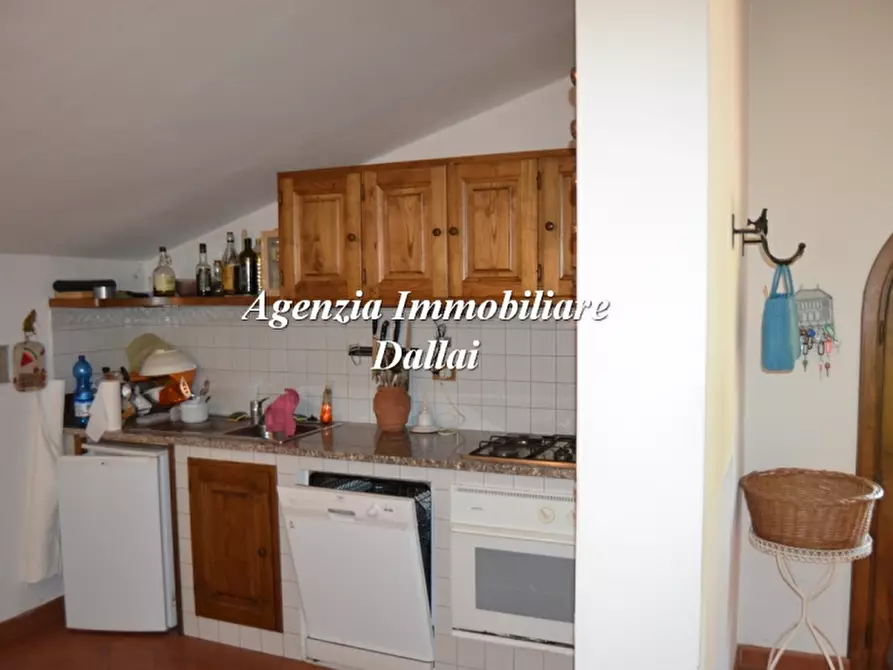 Immagine 29 di Villa in vendita  a Borgo San Lorenzo